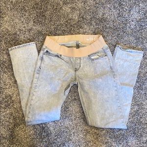 Gap Maternity jeans